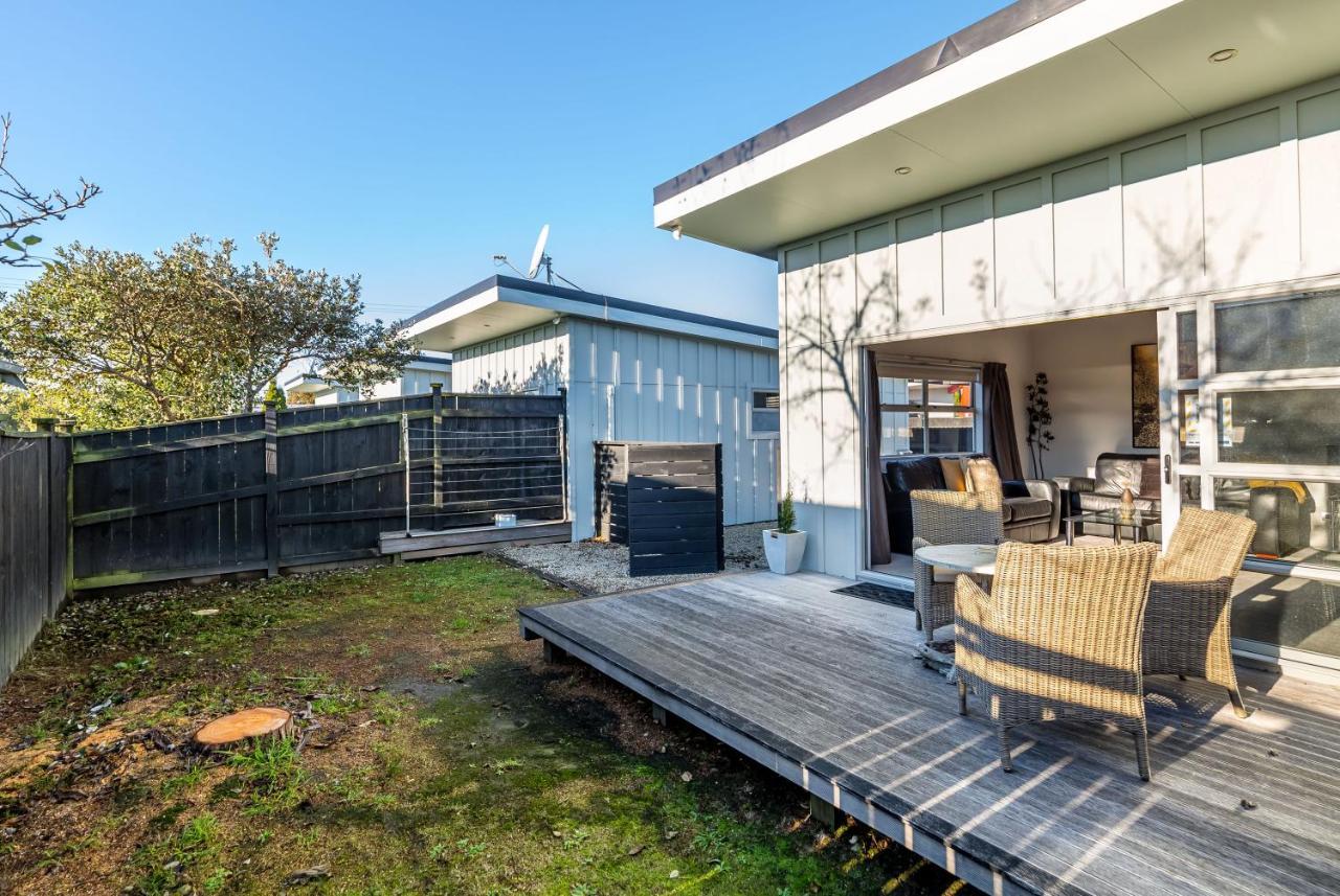 Villa Two Four Cologne à Martinborough Extérieur photo