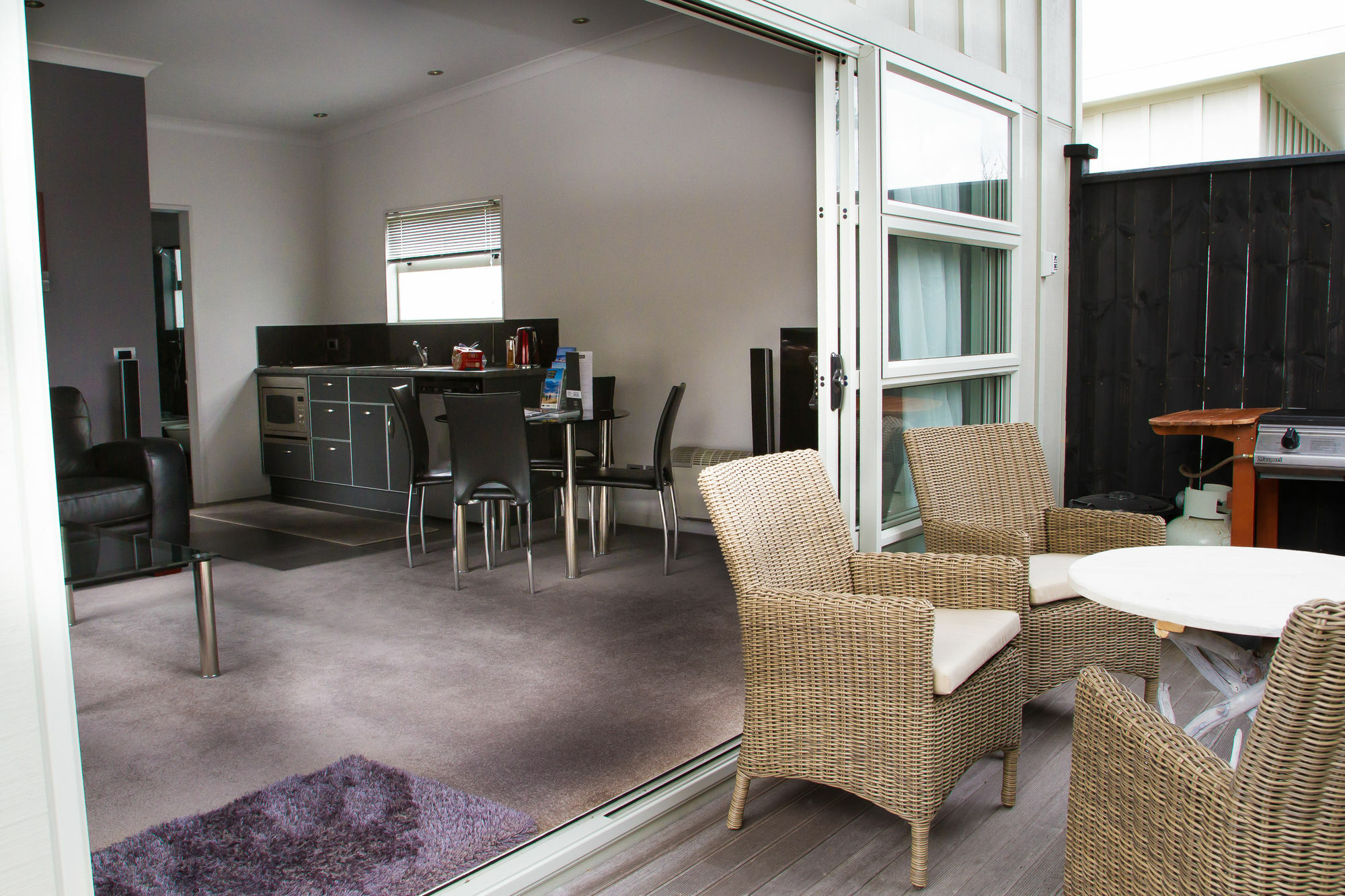 Villa Two Four Cologne à Martinborough Extérieur photo
